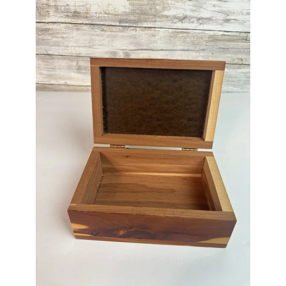 Cedar Wood Trinket Box With Horses Vintage 4x6